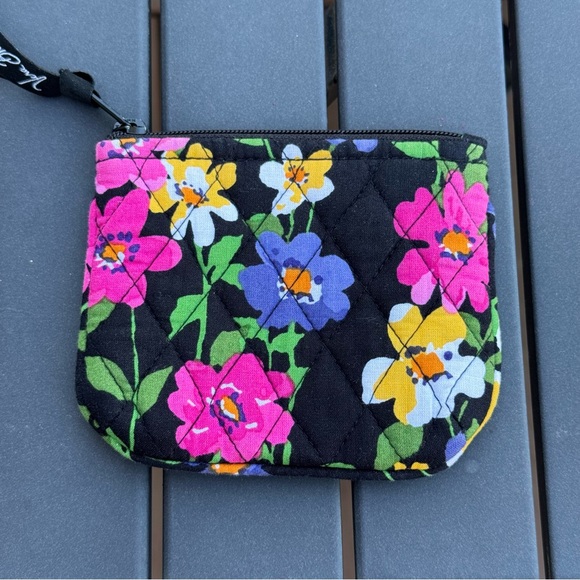 Vera Bradley Wild Flower Card Holder Wallet - Picture 1 of 6